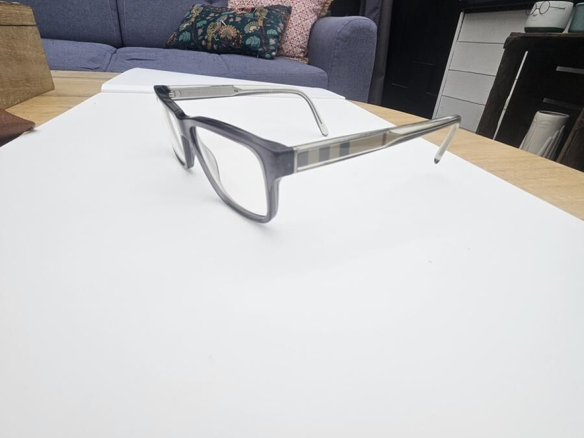 Burberry - B 2214 3544 53□17 140