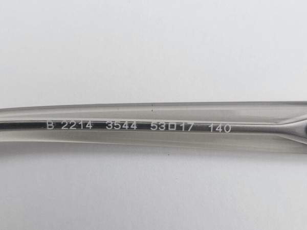 Burberry - B 2214 3544 53□17 140