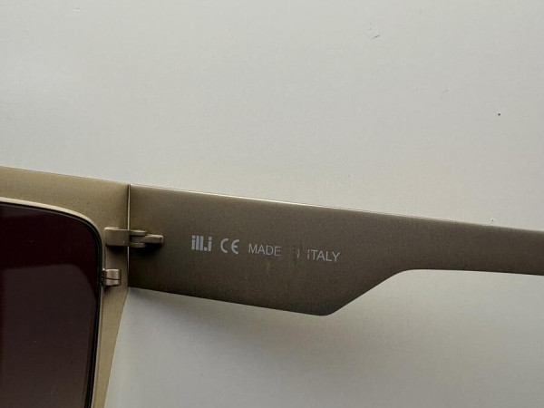 Will.i.am - ill.i WA503S01 54/19/150 54&curren;19