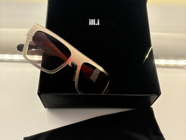 Will.i.am - ill.i WA503S01 54/19/150 54&curren;19