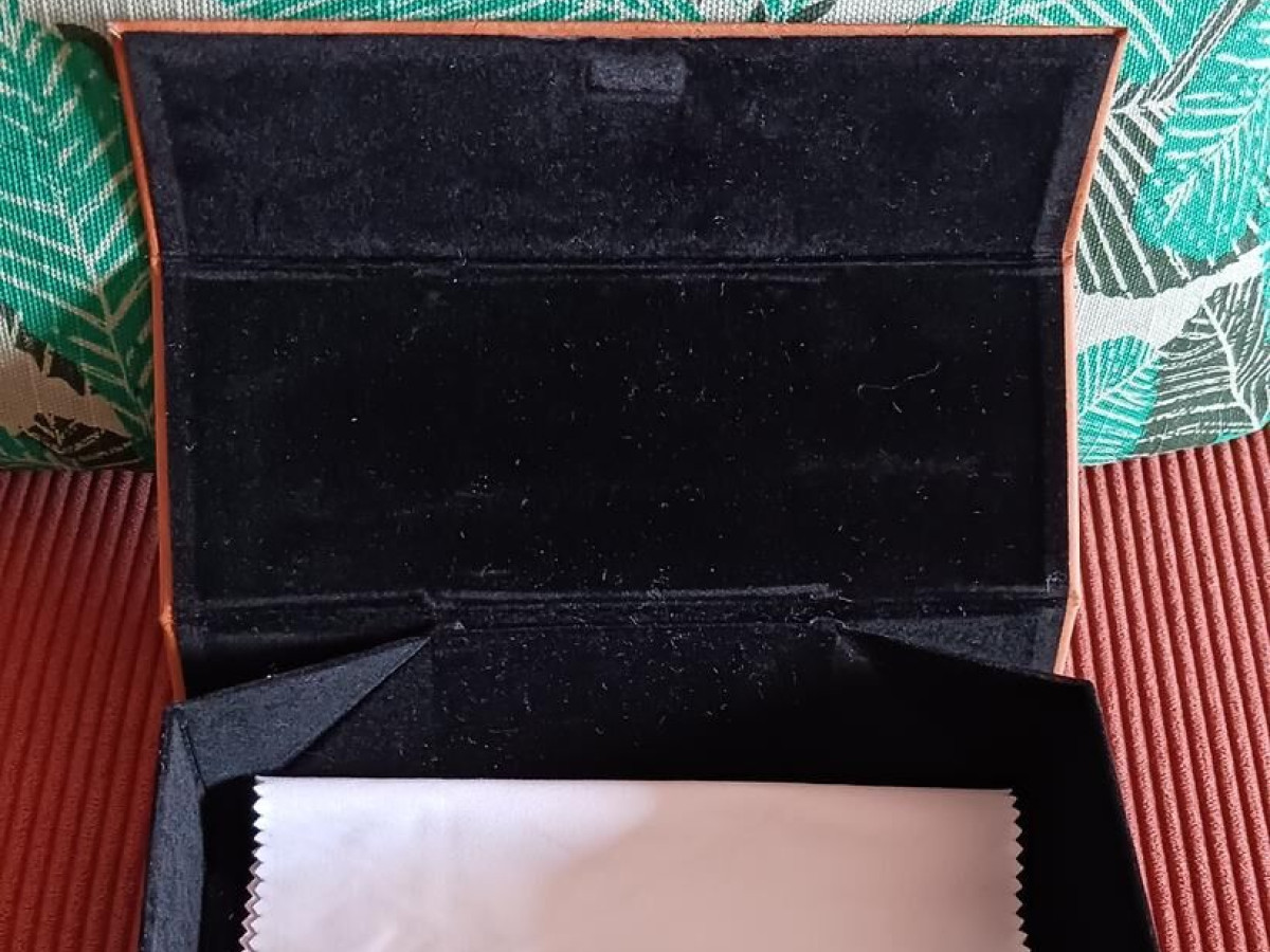 LEGEND of PARIS - MONA 51&curren;18-140 C4