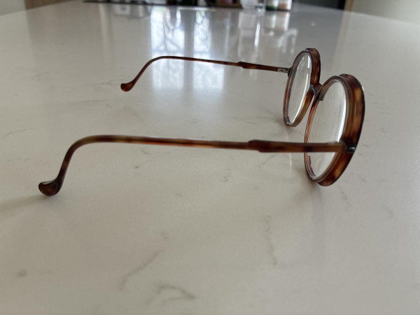 Caroline Abram - Ella