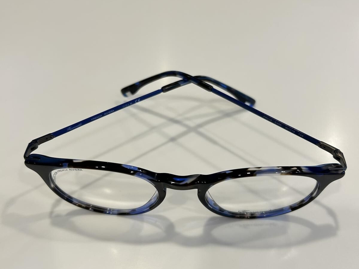 Fa&ccedil;onnable - FR018 E486 50&curren;19