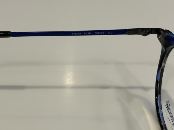 Fa&ccedil;onnable - FR018 E486 50&curren;19