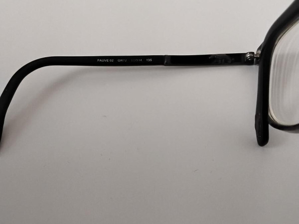 PAUL & JOE - FAUVE 02 GR72 53□14 135