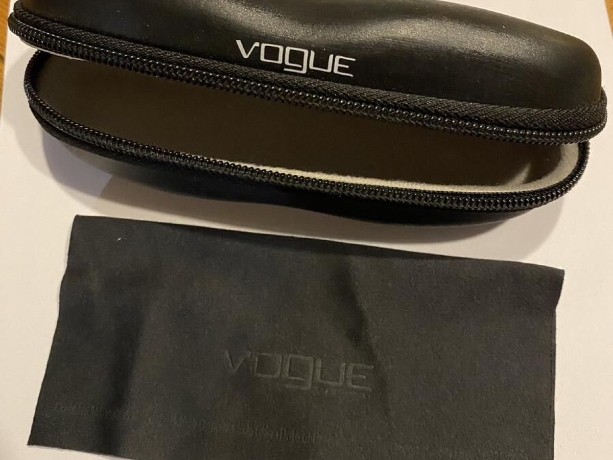 Vogue  - VO2737 52&curren;16