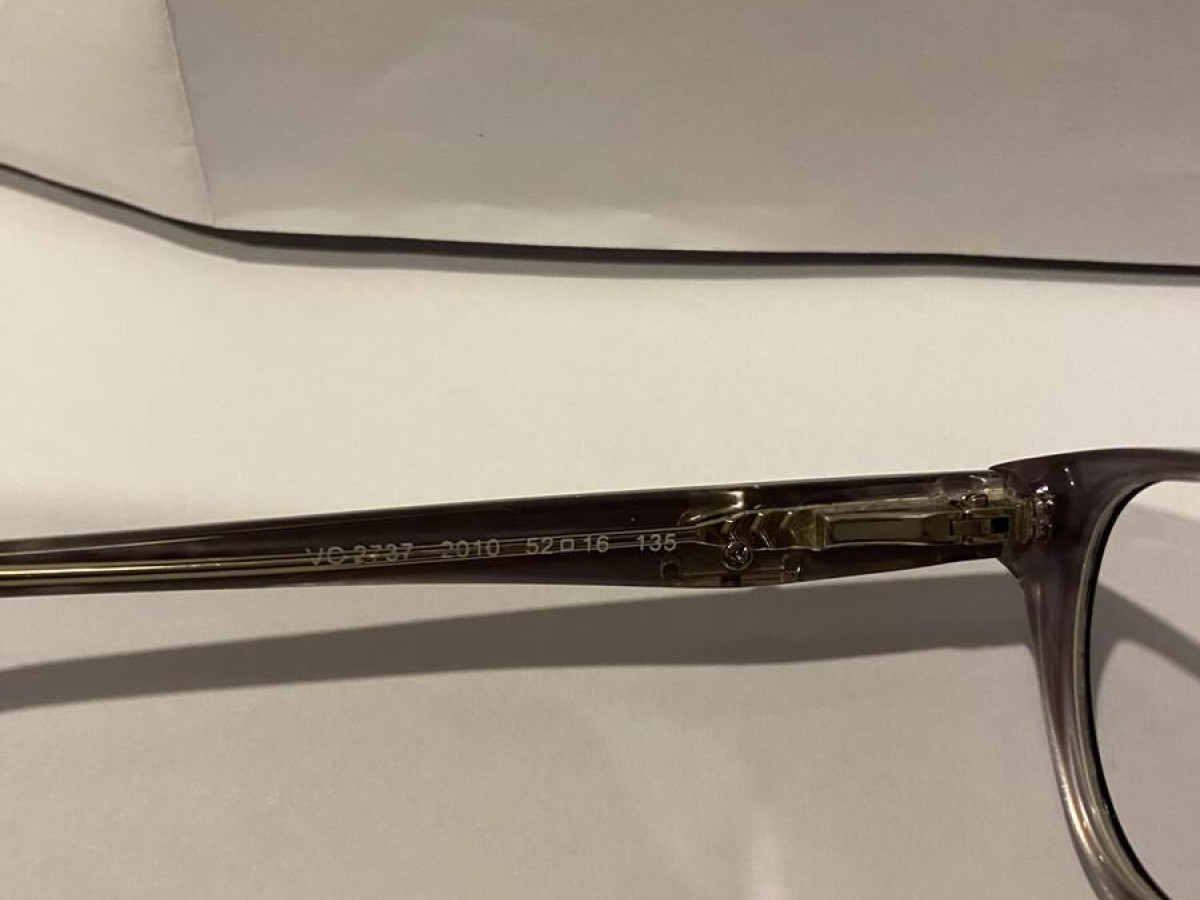 Vogue  - VO2737 52&curren;16