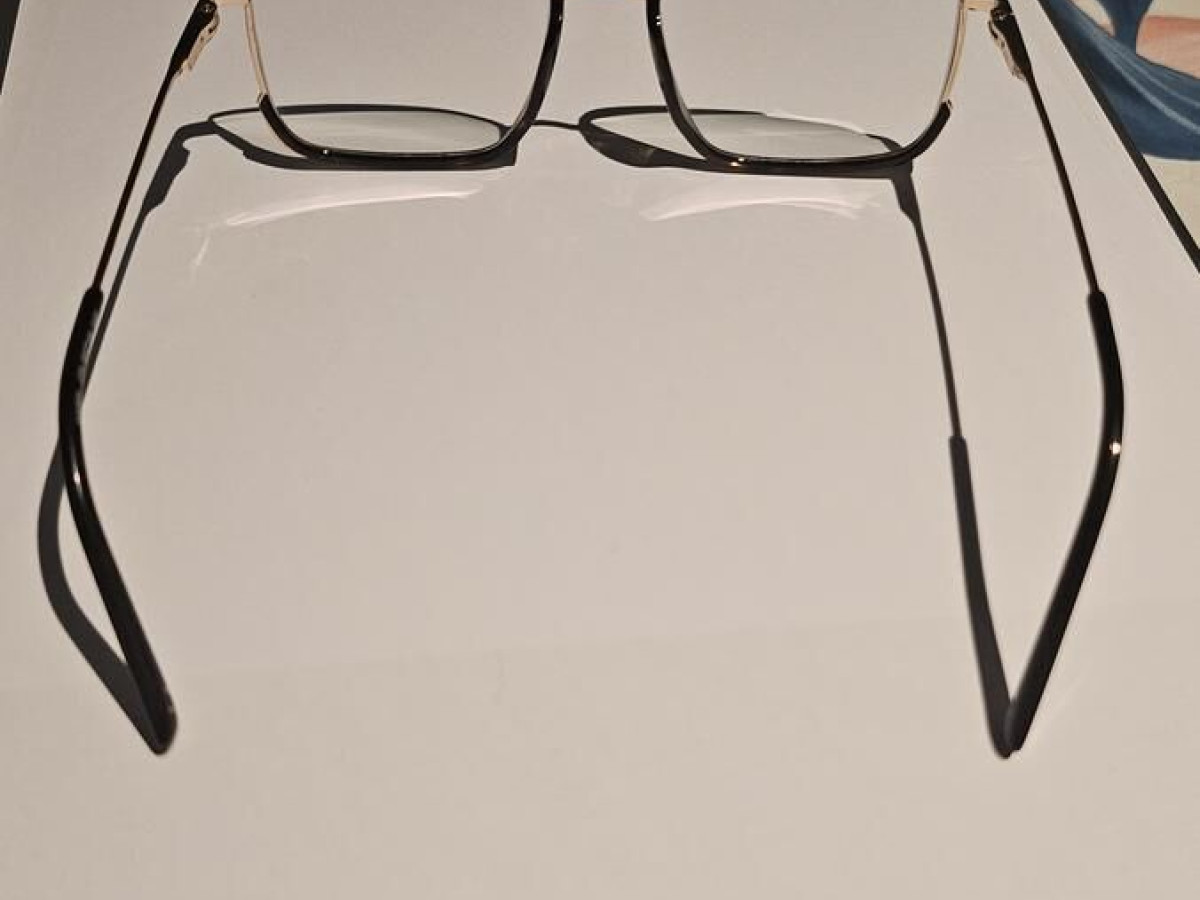 Lou - AW52 53&curren;18