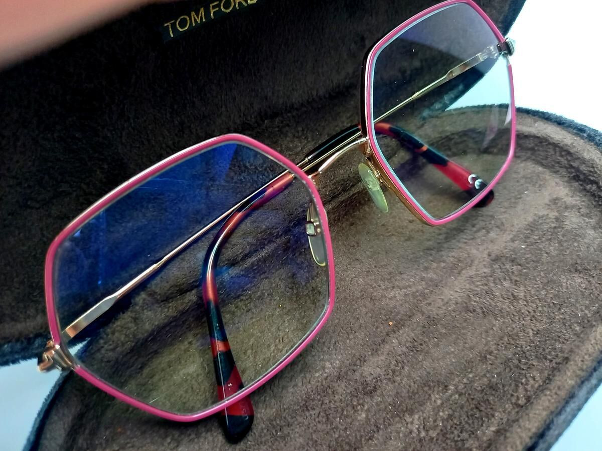 TOM FORD FT5615 B 075 Shiny fuchsia 55/18