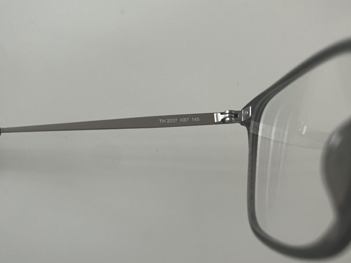 TOMMY HILFIGER  - TH 2037 LB7