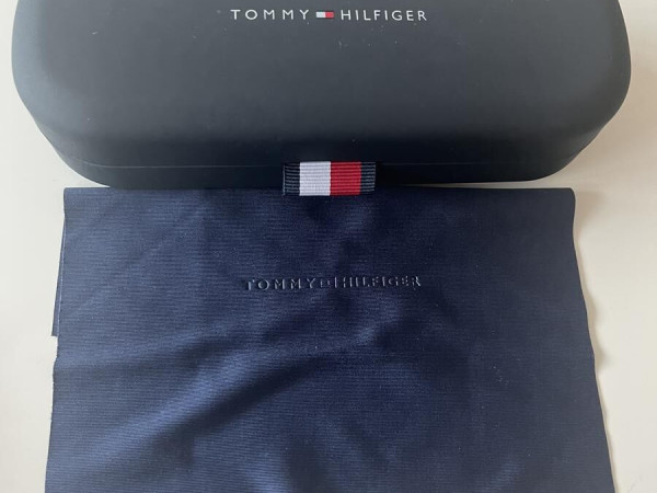 TOMMY HILFIGER  - TH 2037 LB7