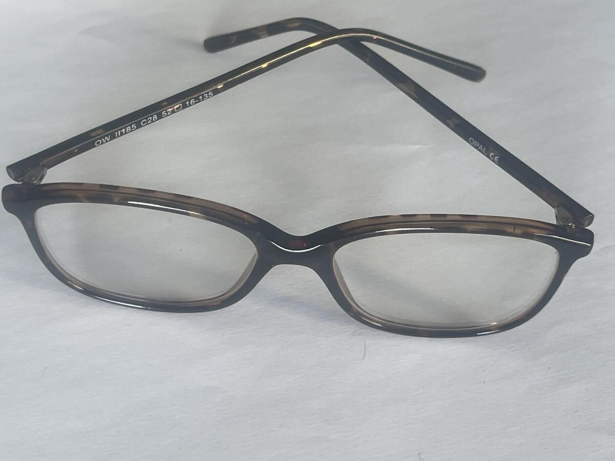 Lunette marron - OwII185 c28 52&curren;16