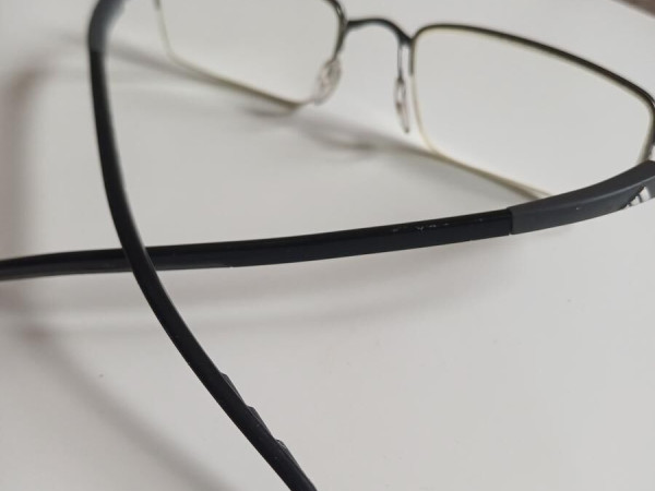 Adidas  - a629606057