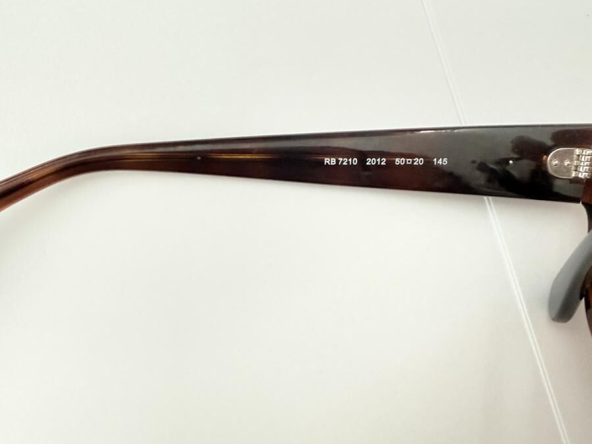 Ray Ban - RB7212 2012 145 50&curren;20