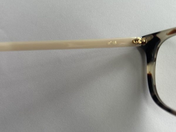 Christian DIOR  - Num&eacute;ro 18