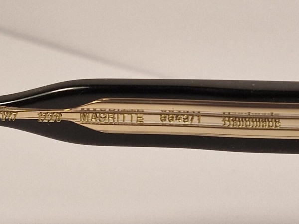 GIGI Studios -  MAGRITE 53&curren;18-147 1228  6643/1