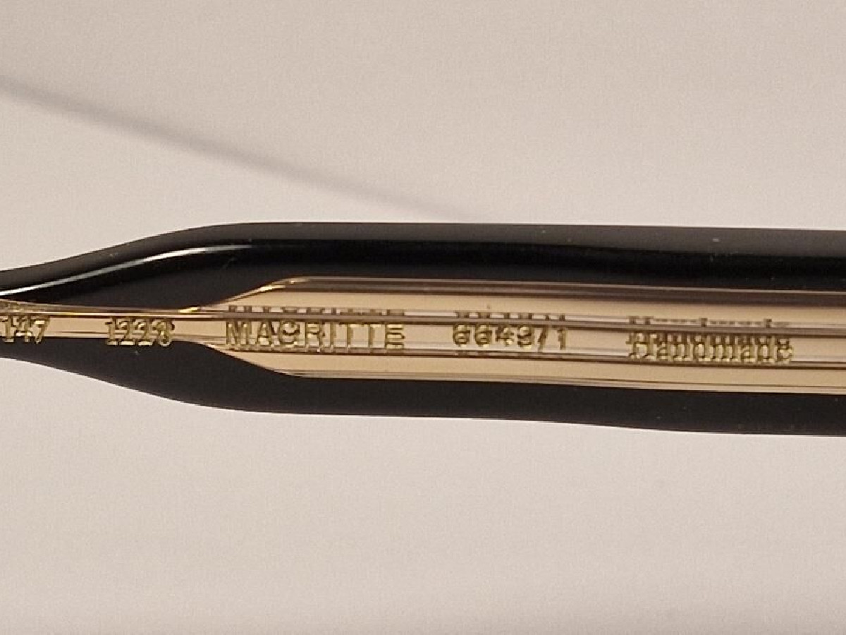 GIGI Studios -  MAGRITE 53&curren;18-147 1228  6643/1