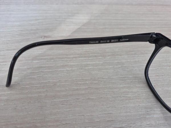 Afflelou Magic TMA46 54&curren;16 BK01 145mm