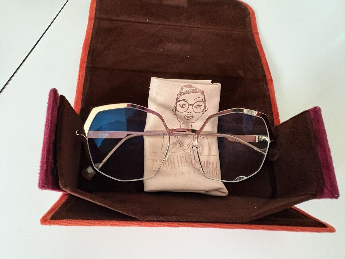 Caroline Abram - Jenny 258  53&curren;18 140