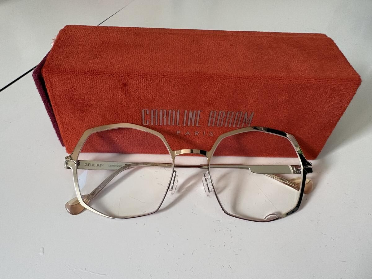 Caroline Abram - Jenny 258  53&curren;18 140