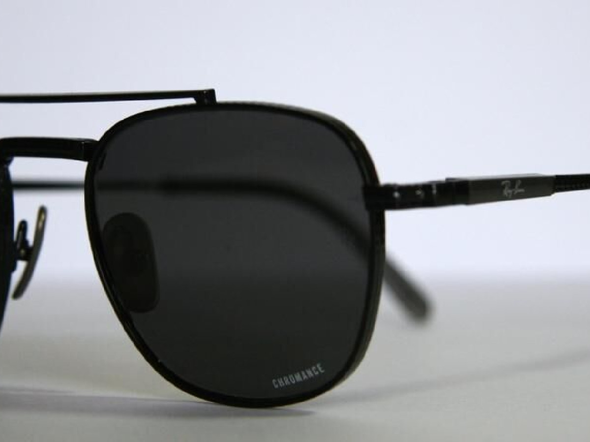 RAY-BAN- RB 8258 3141K8 FRANK II TITANIUM - Made in Japan &ndash; Chromance - 51&curren;20