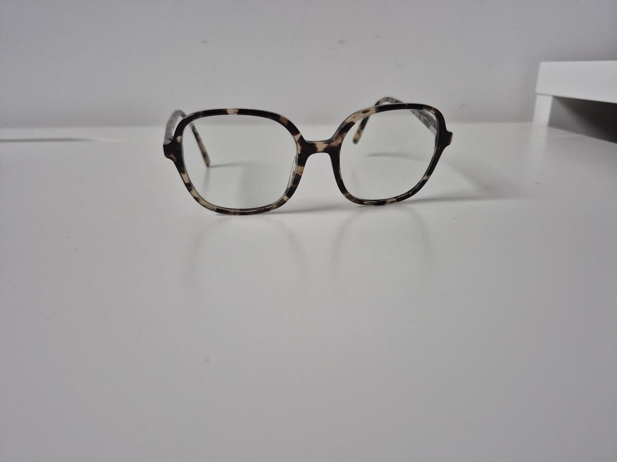 La paresseuse - Par2206 330 52&curren;19