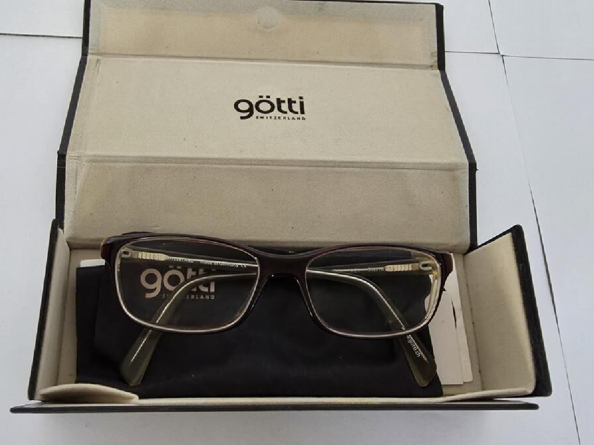 G&ouml;tti - RIDLEY REY  51&curren;14