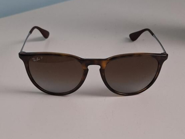 Ray-ban - RB4171 ERIKA