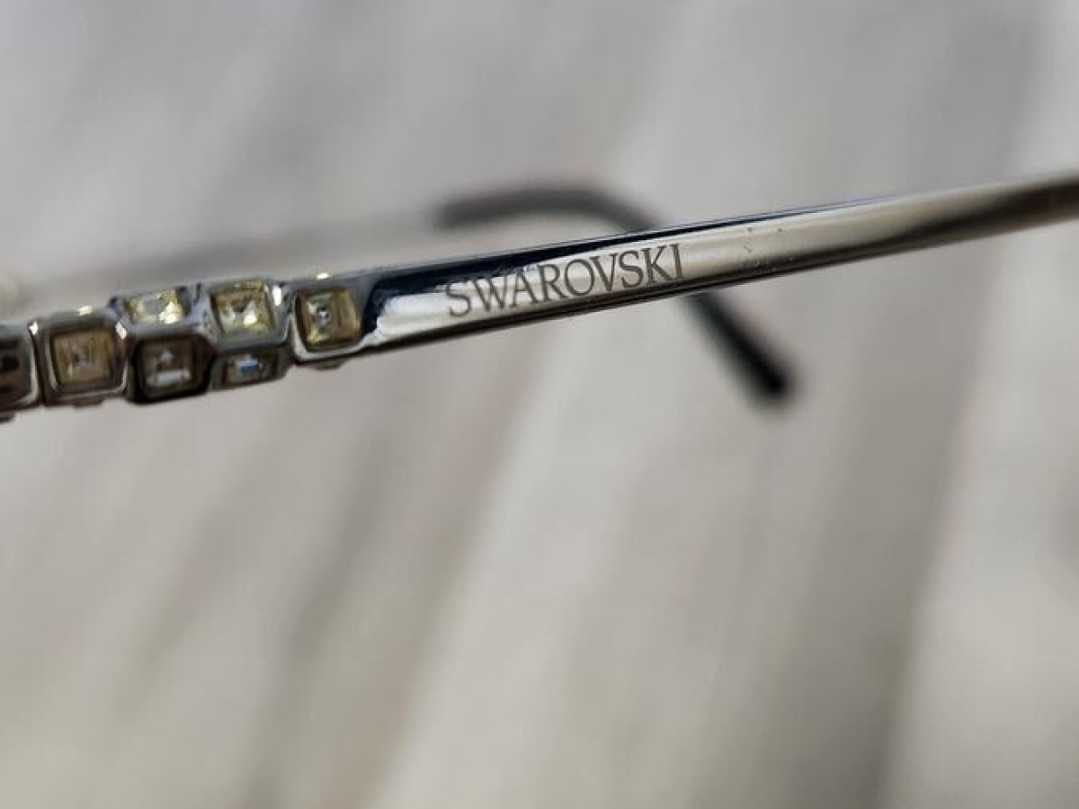 SWAROVSKI - SK 5285 001 54&curren;15 140