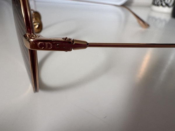 Christian Dior - Noa  145