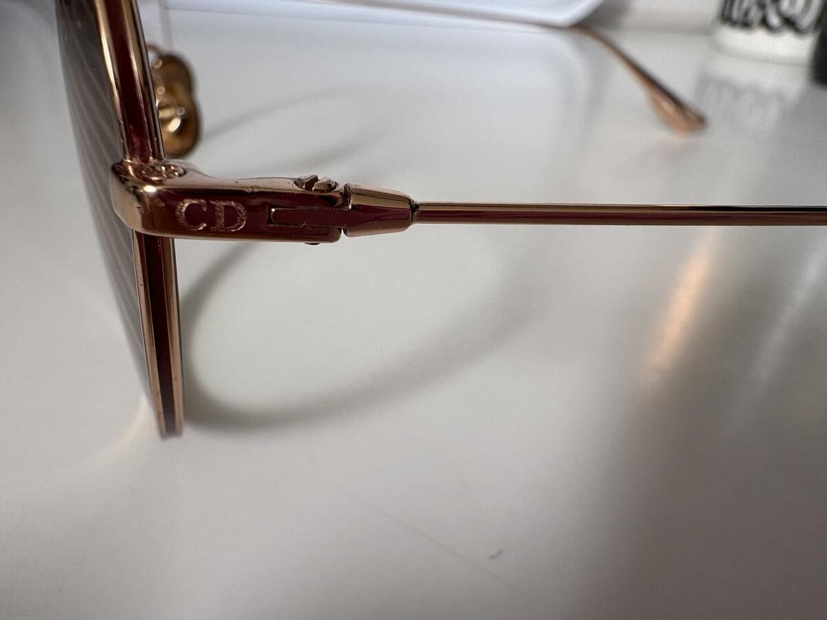 Christian Dior - Noa  145