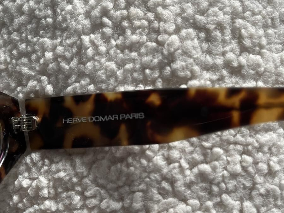 HERV&Eacute; DOMAR PARIS  - 0154477
