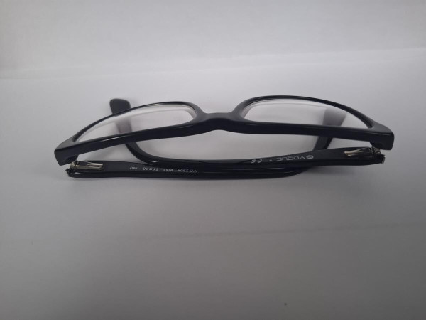 Vogue - W445116140 51&curren;16