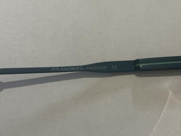 Morel - 40192N 51&curren;18 14