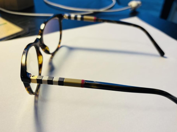 Burberry - B 2205 3002 52&curren;17