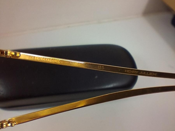 Julien - Extravagance