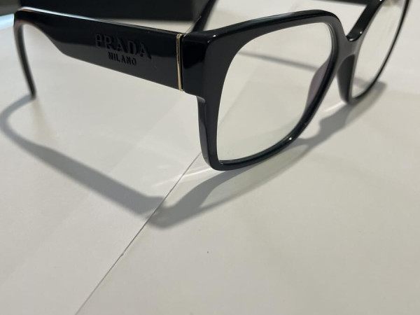 Prada  - Vpr 10w 54&curren;17