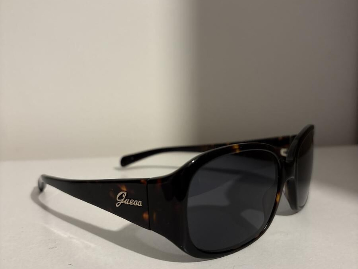 Guess - GU7135 56¤17