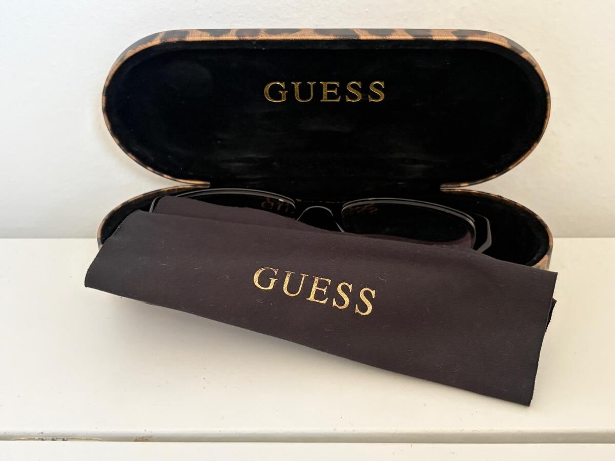 GUESS - GU2250 BLK 51&curren;16 135