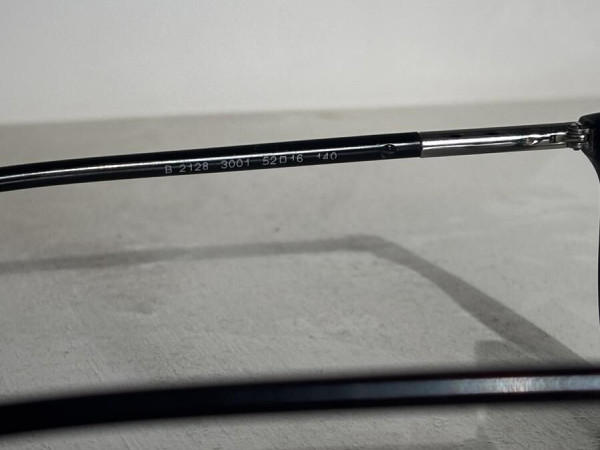 Burberry - B2128 52&curren;16