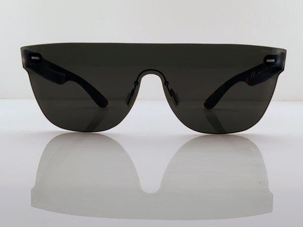 RETROSUPERFUTURE - HQO 3...