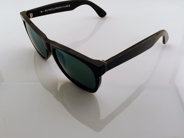 RETROSUPERFUTURE - QIX / 3 / P5 / T 55&curren;17