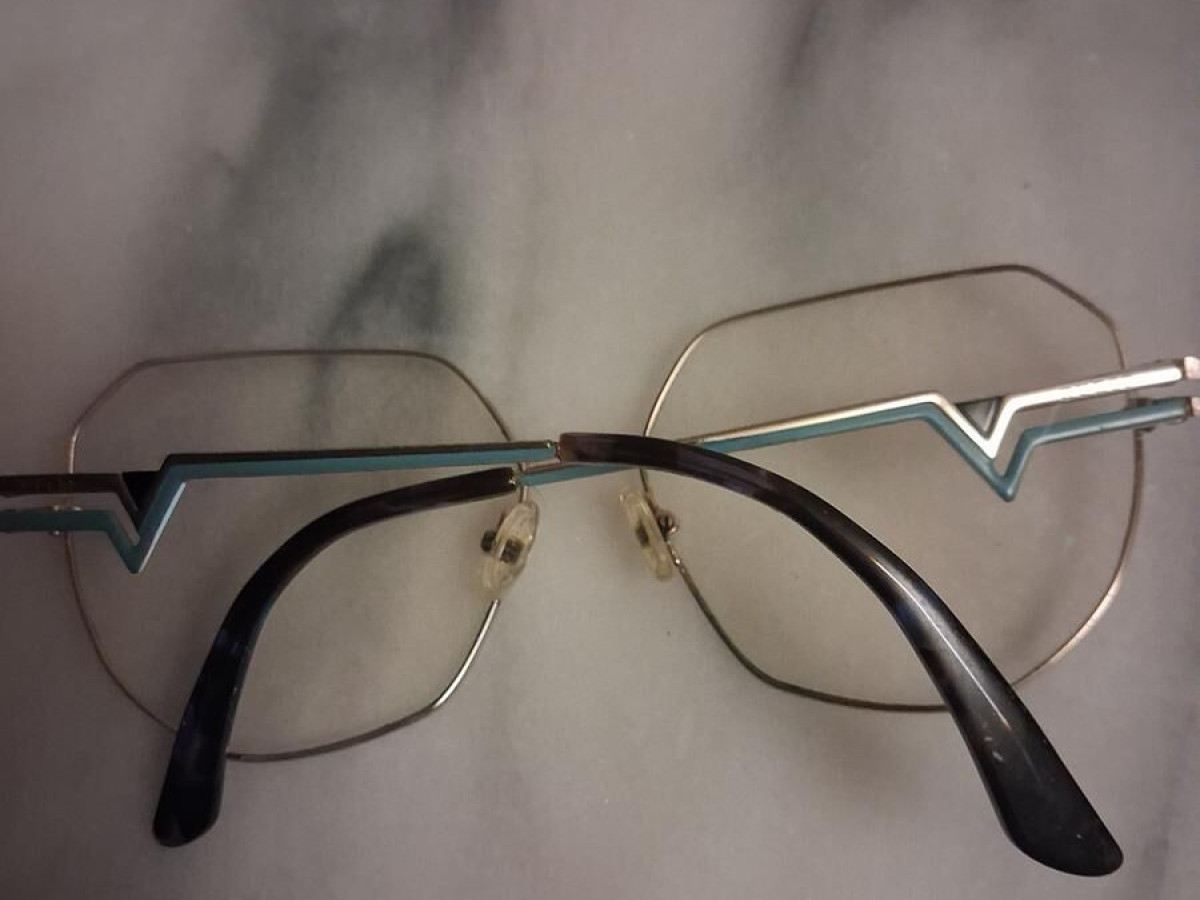 GUESS - GU2829 57&curren;15 140