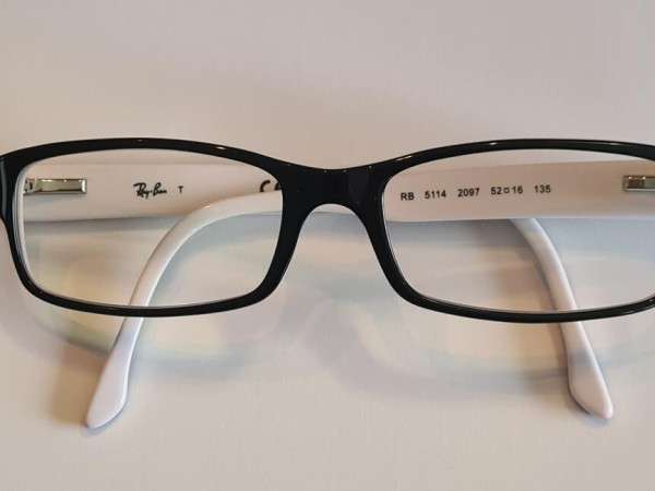 Rayban - RB5114209752&curren;16135...