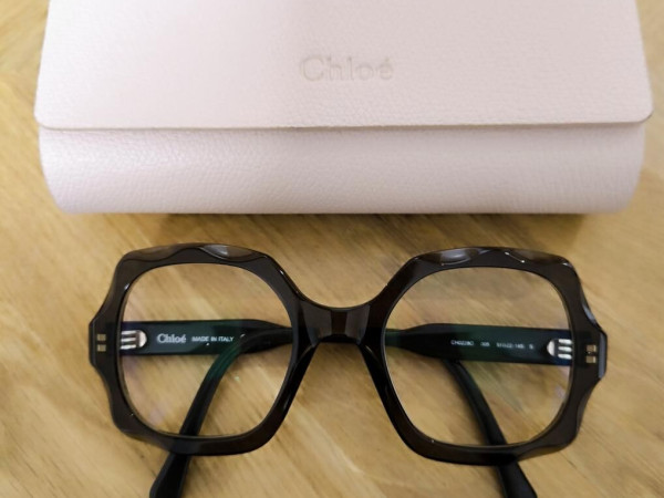 Chlo&eacute;  - CH0228O 005 51&curren;22...