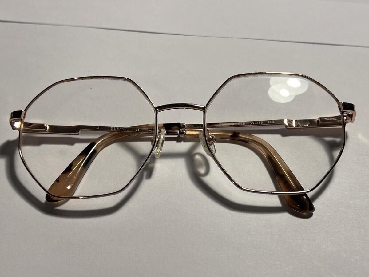 Guess - GU2849 028 56&curren;19 140