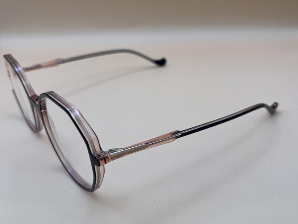 Caroline Abram - Capucine 664  53&curren;18