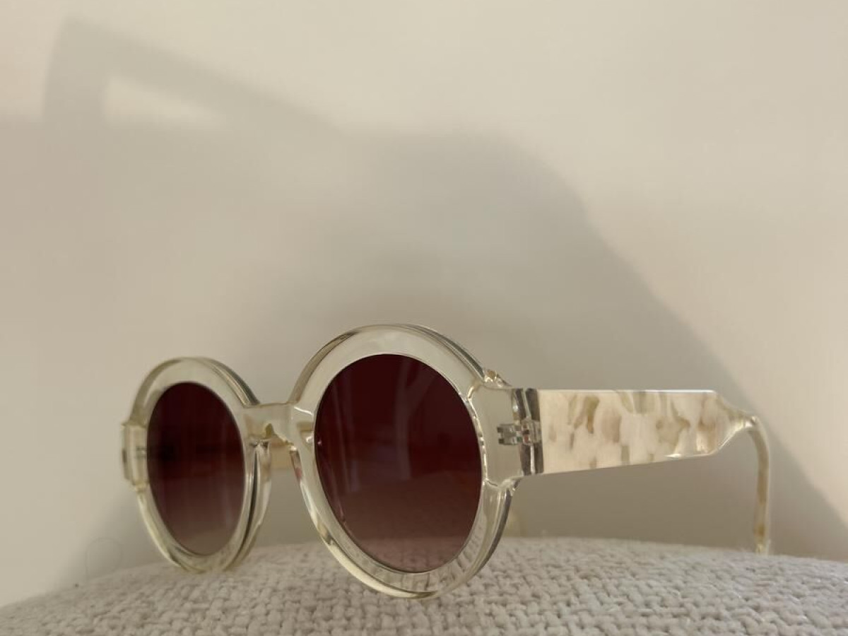 Gigi Studios - 48/25 145 1329