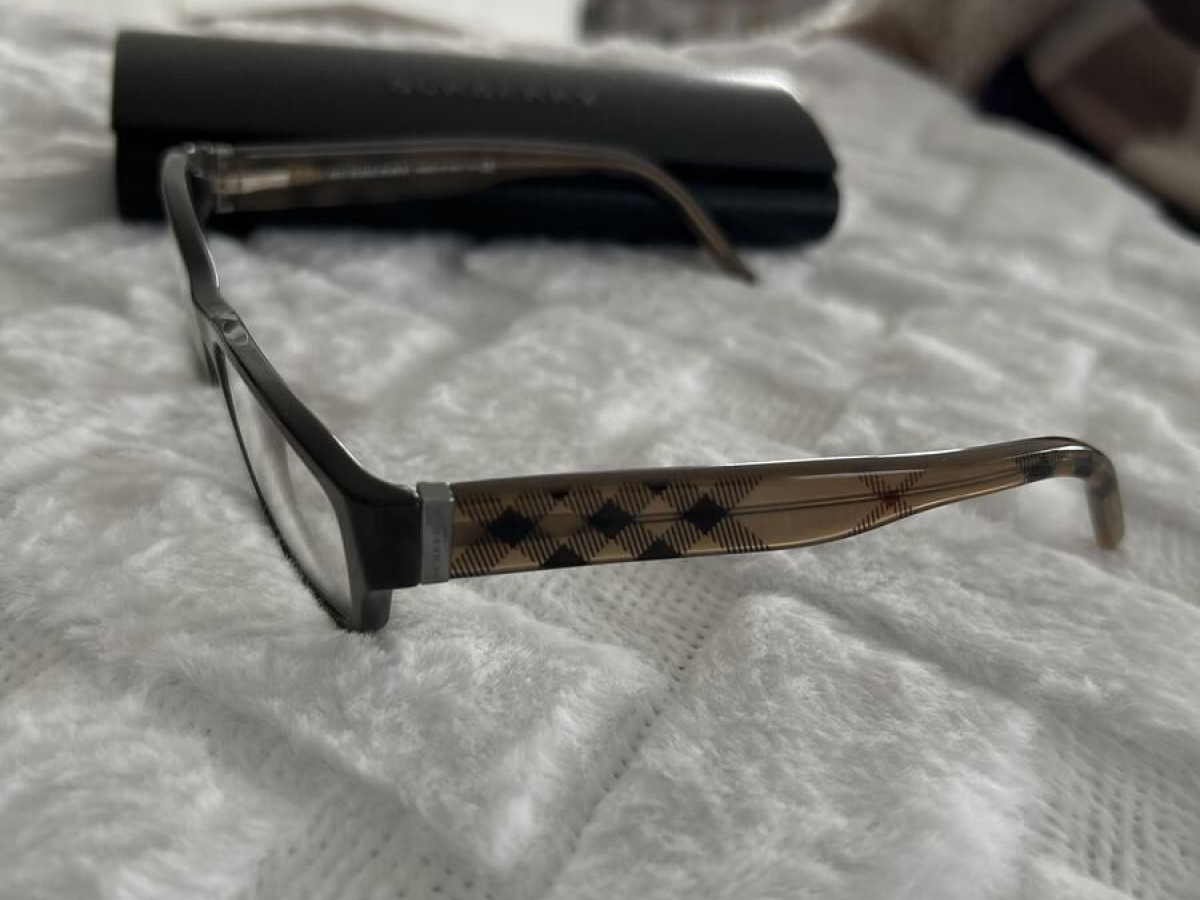 Burberry  - B 2094 3237 52&curren;17