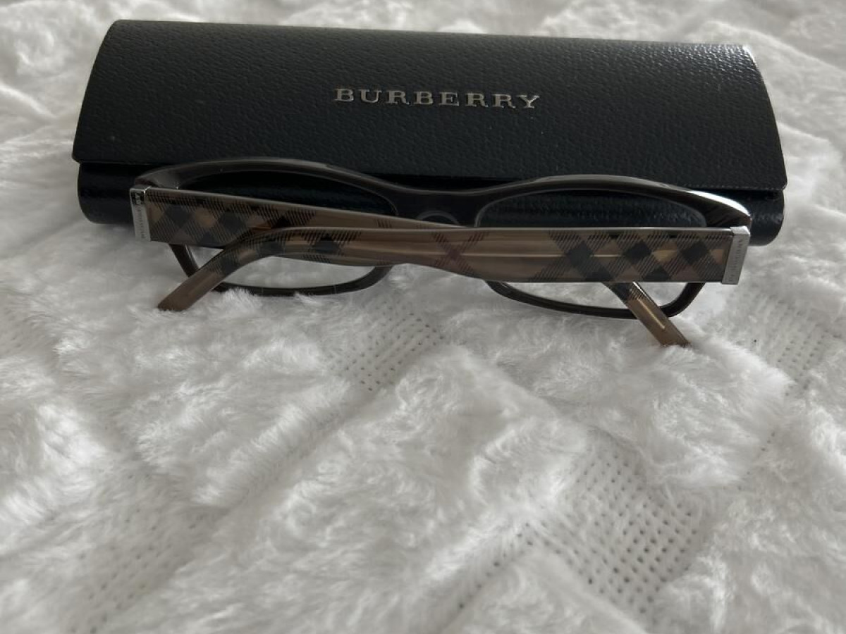 Burberry  - B 2094 3237 52&curren;17